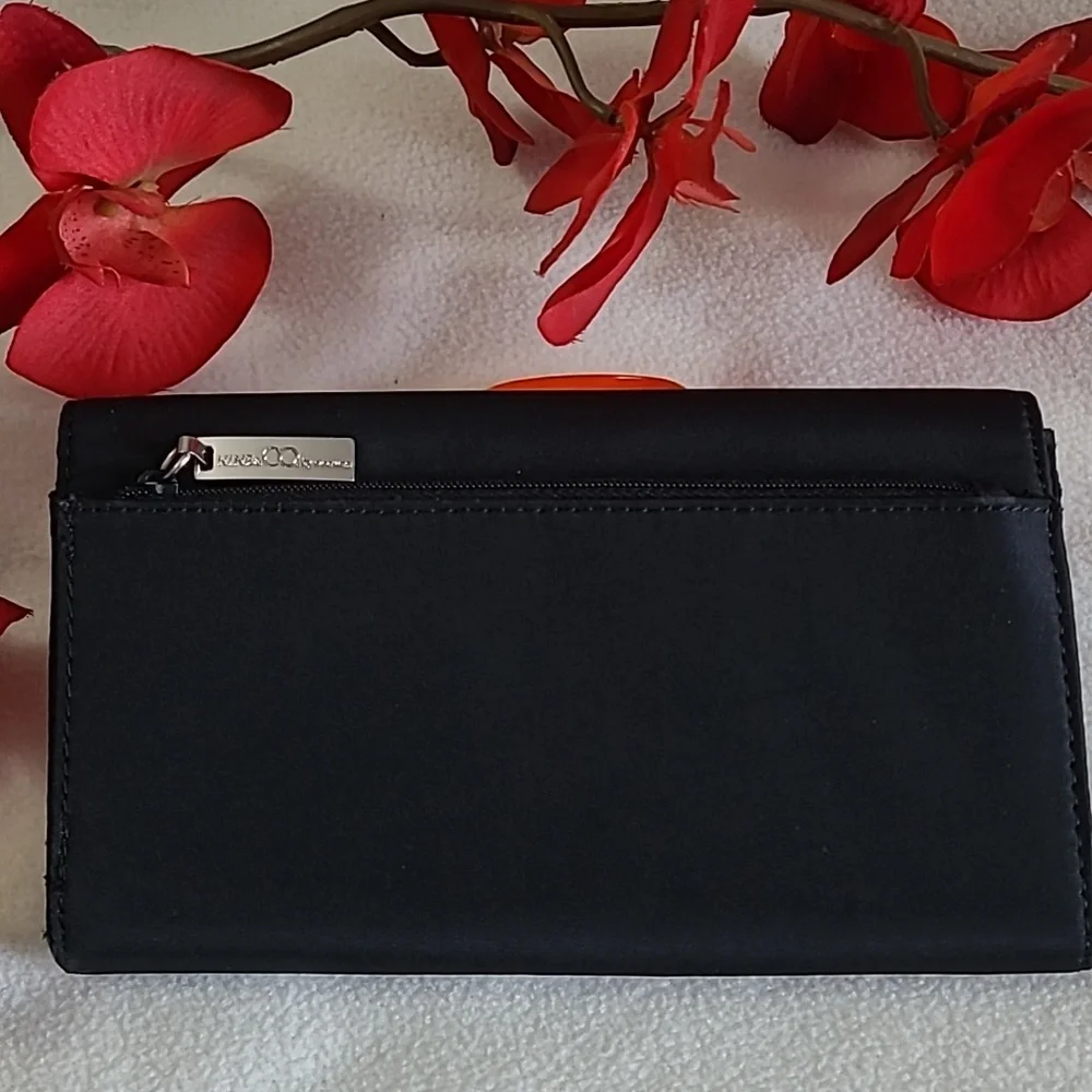 NEW Vintage Nine & Company Trifold Wallet Multi Compartment Snap Zip Expand